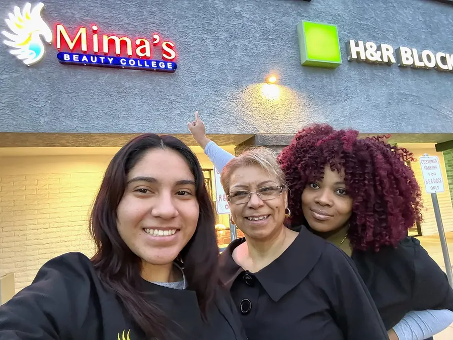Mima's Beauty College campus and team in Phoenix